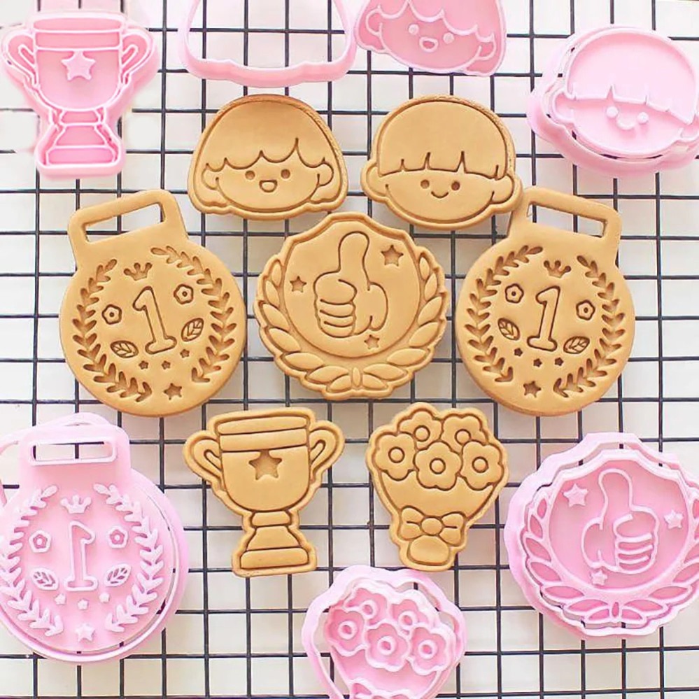 Medals Trophies Cookie Cutters - Kitchen Baking Items ulasan dan harga